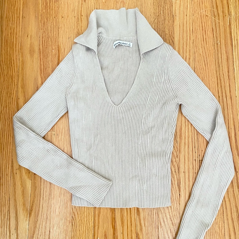 Abercrombie collared top